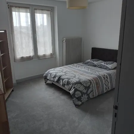Hébergement de vacances Maison Chaleureuse Proche De Gerardmer Épinal